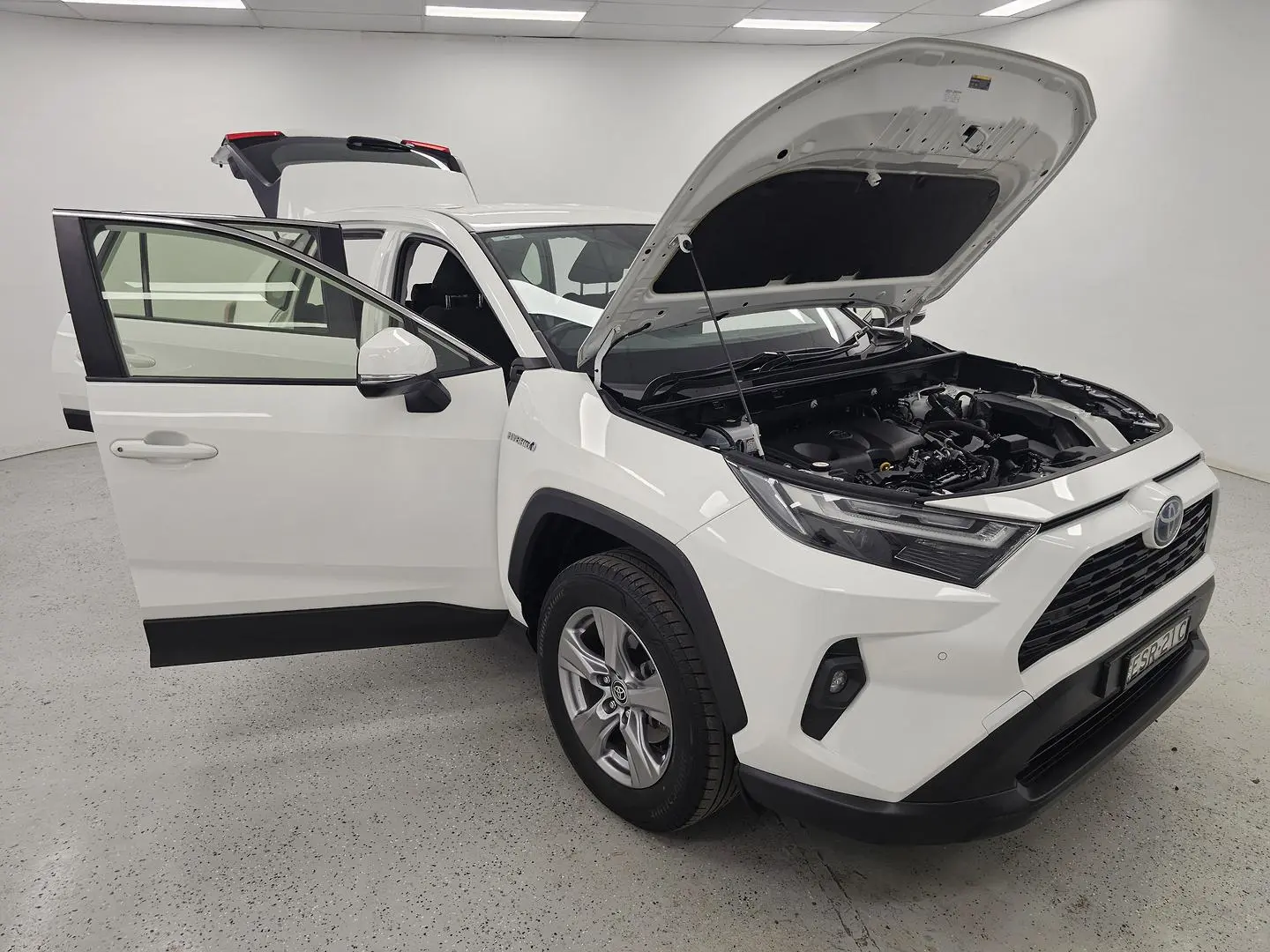 2022 Toyota RAV4 Gallery Image 25