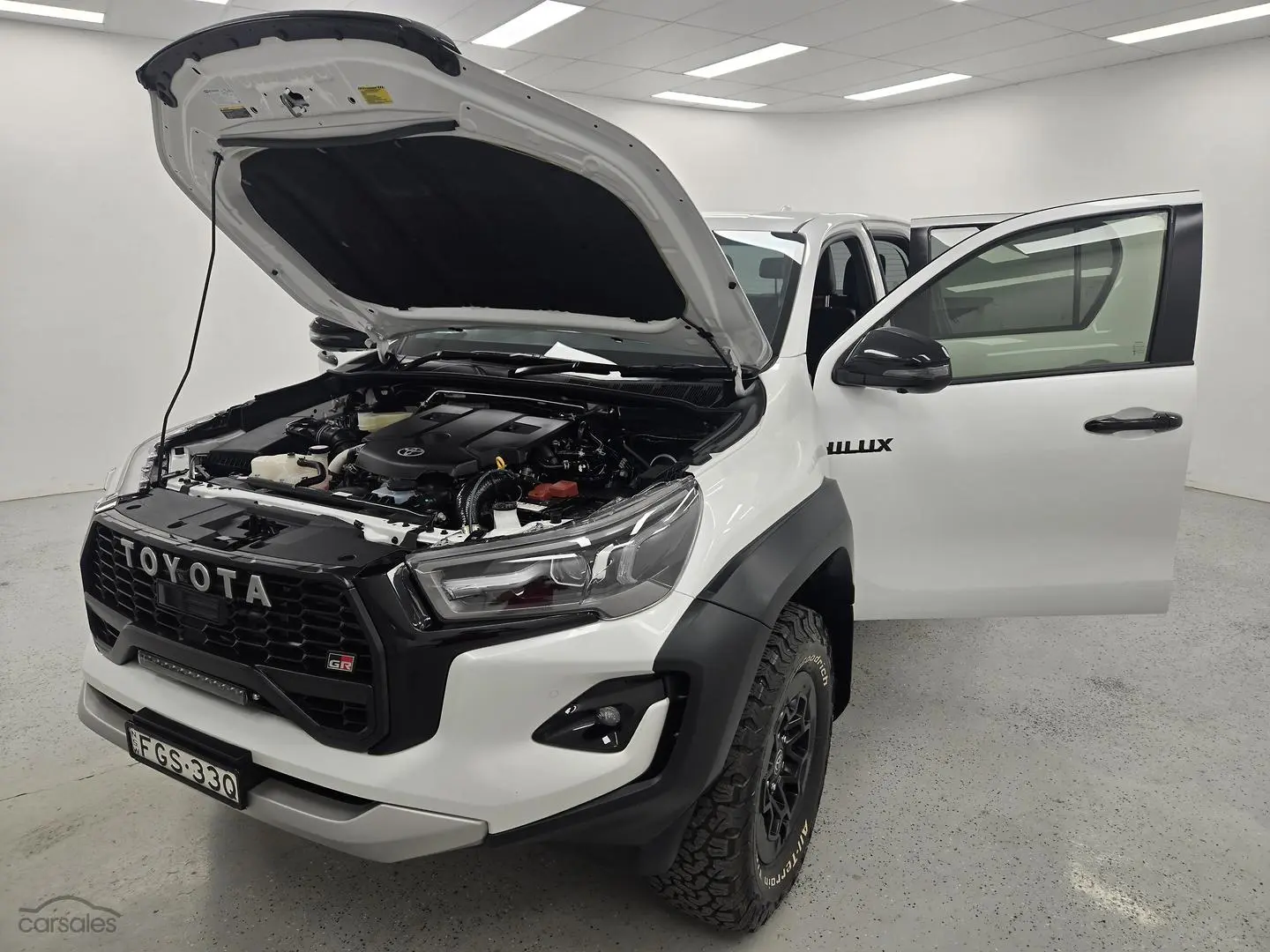 2024 Toyota Hilux Image 14