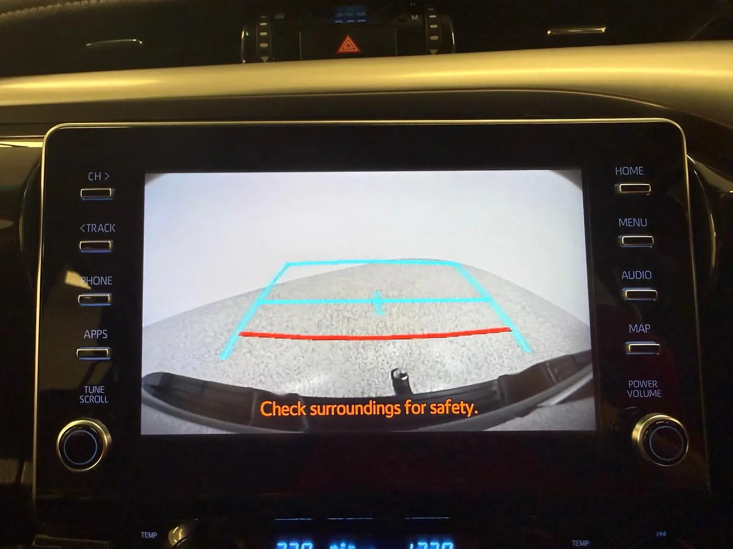 2022 Toyota Hilux Gallery Image 34