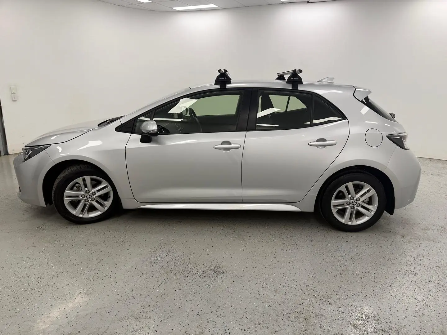 2021 Toyota Corolla Gallery Image 6
