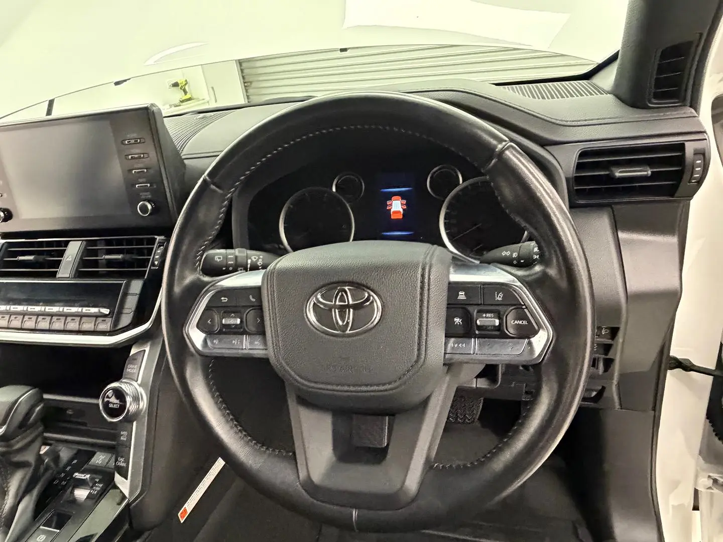 2024 Toyota Landcruiser Gallery Image 17