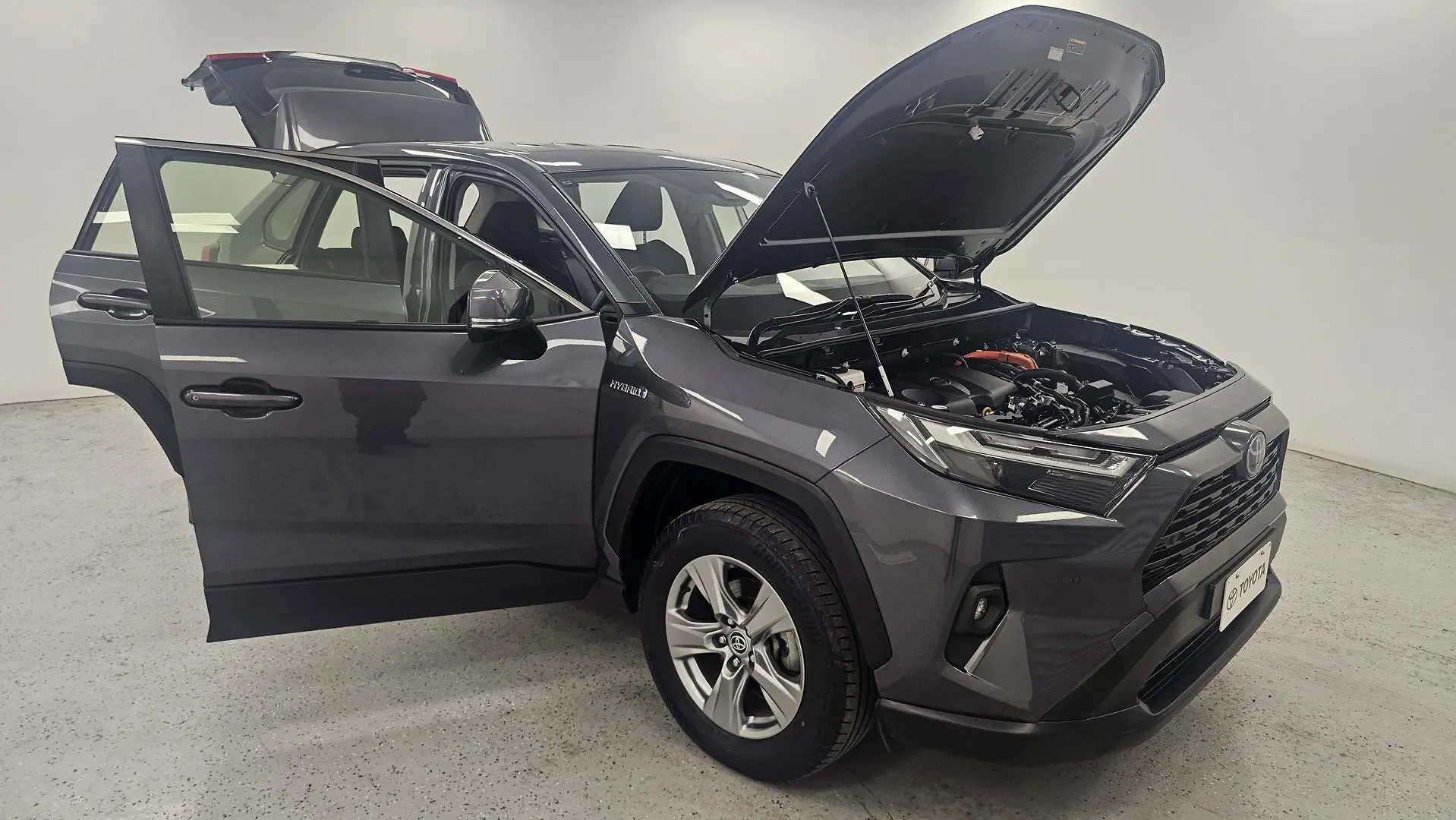 2022 Toyota RAV4 Gallery Image 25