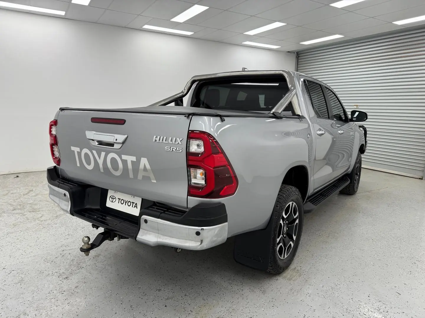 2023 Toyota Hilux Gallery Image 3