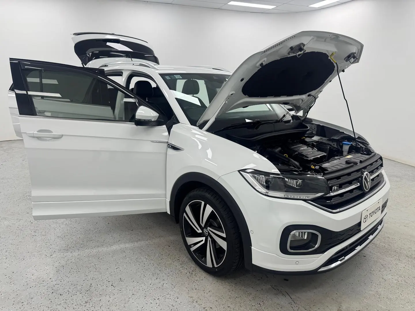 2021 Volkswagen T-Cross Gallery Image 7