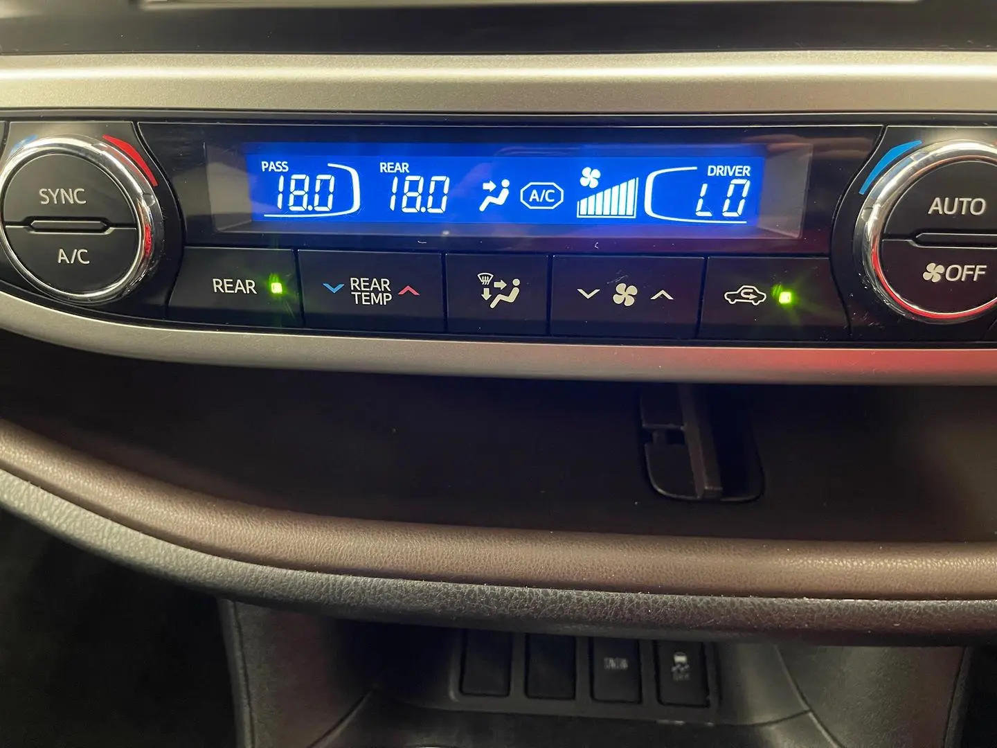 2019 Toyota Kluger Gallery Image 25