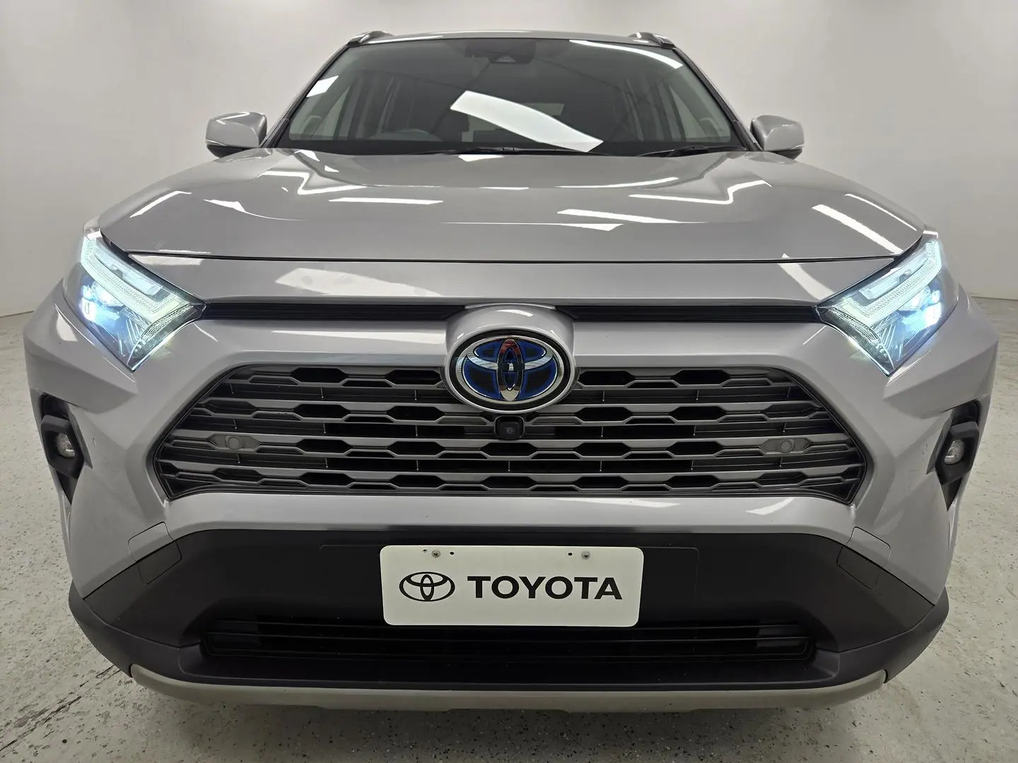 2022 Toyota RAV4 Gallery Image 34