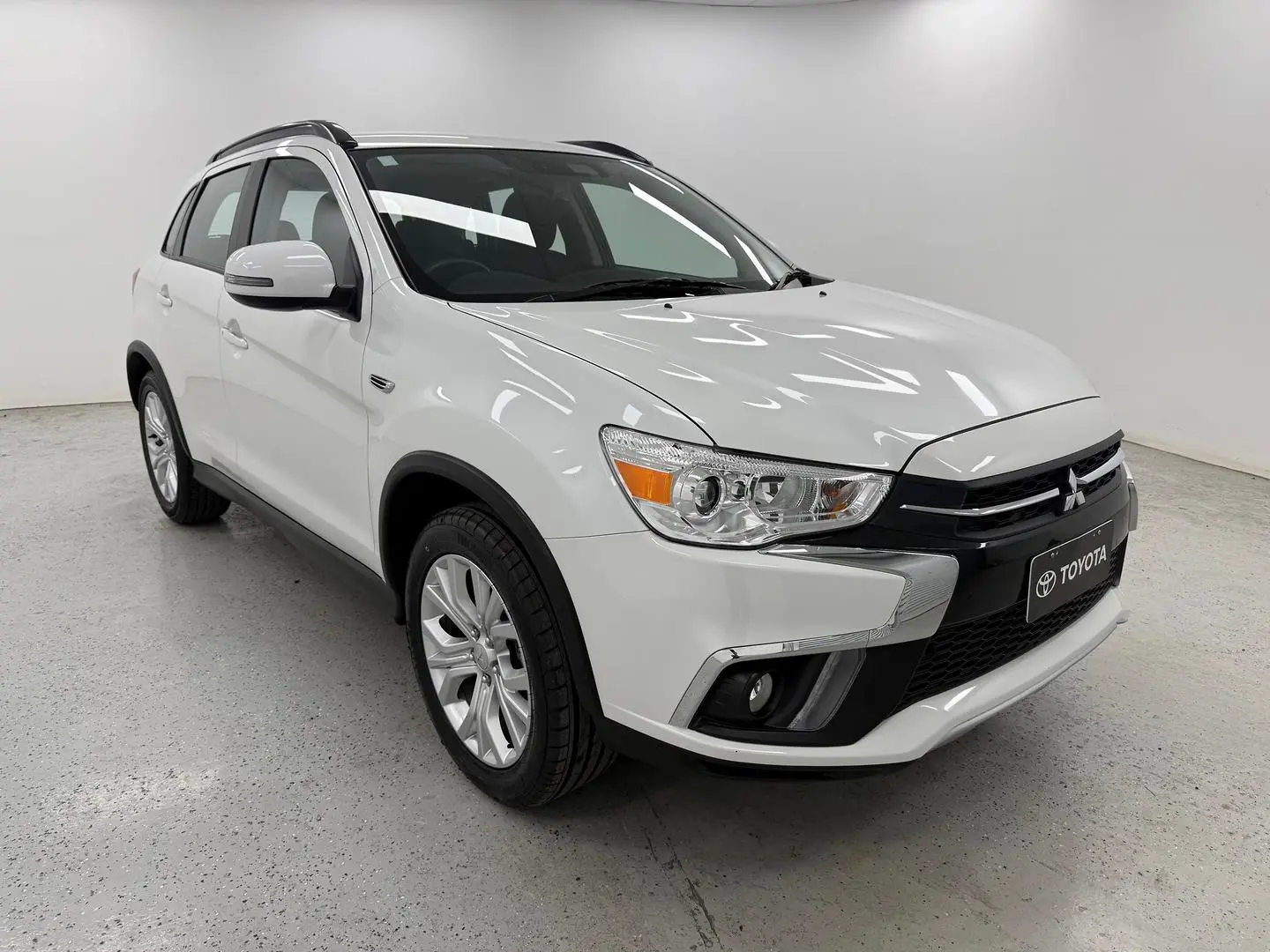 2019 Mitsubishi ASX Gallery Image 1