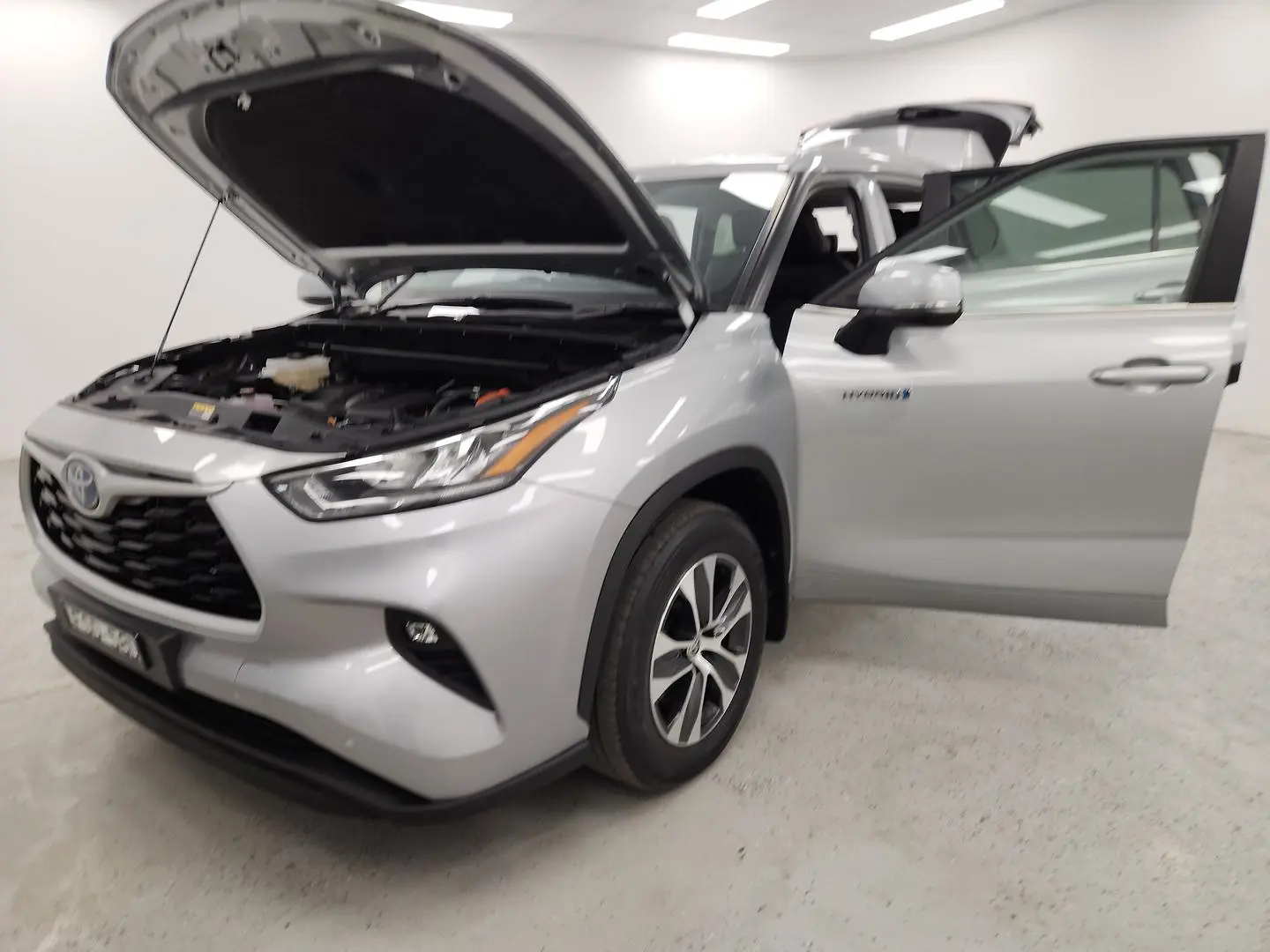 2023 Toyota Kluger Gallery Image 14
