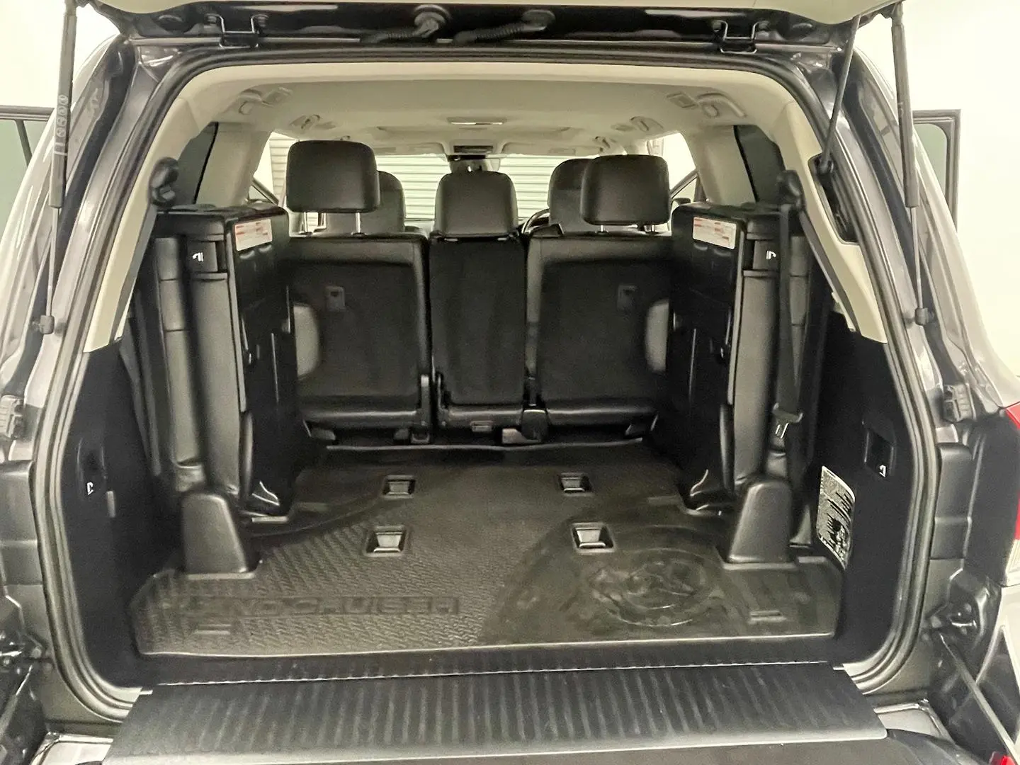 2020 Toyota Landcruiser Gallery Image 20