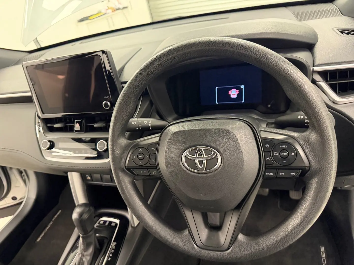 2023 Toyota Corolla Cross Gallery Image 17