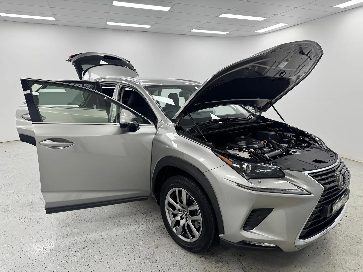 2021 Lexus NX Gallery Image 7