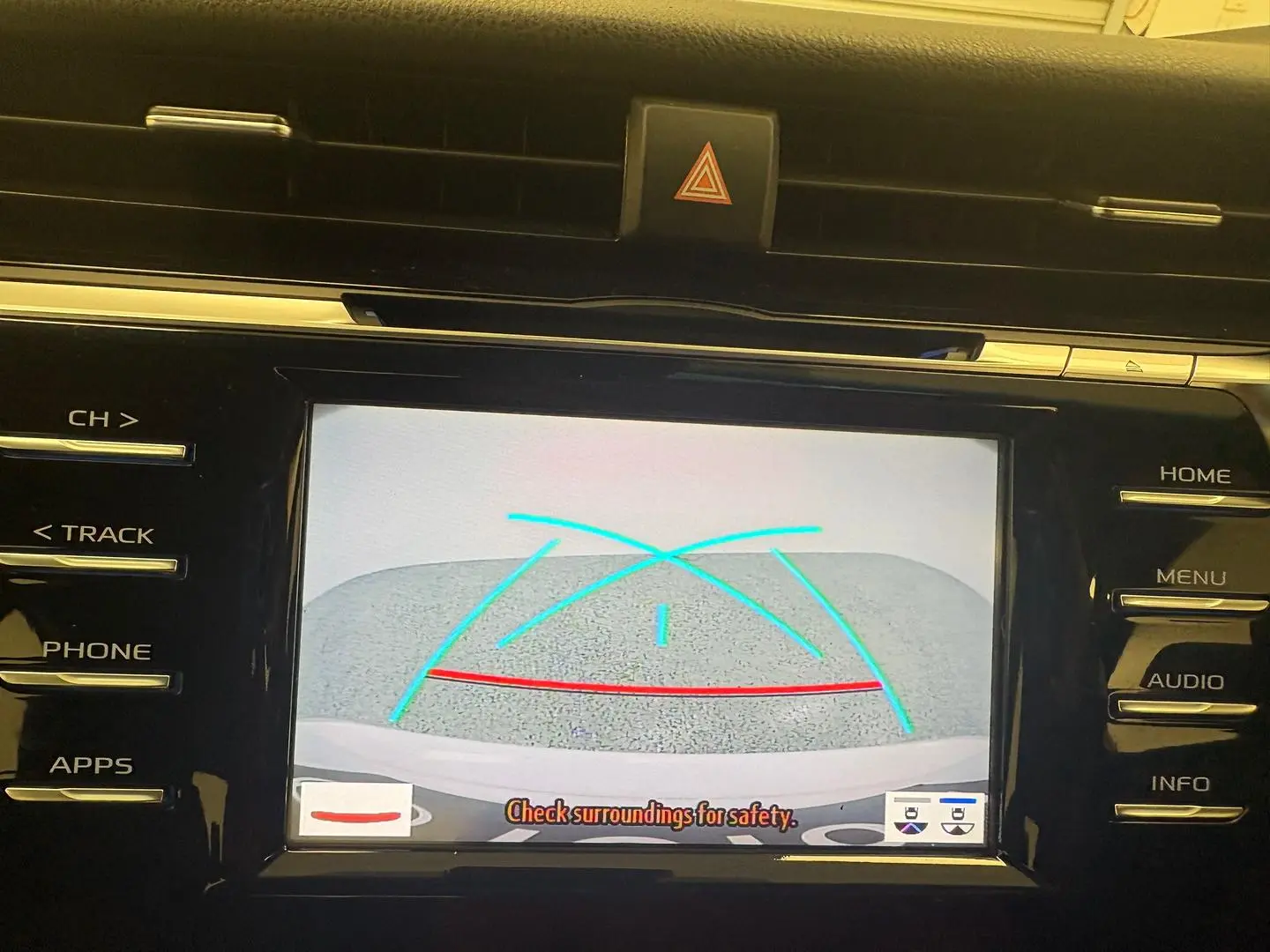 2019 Toyota Camry Gallery Image 26