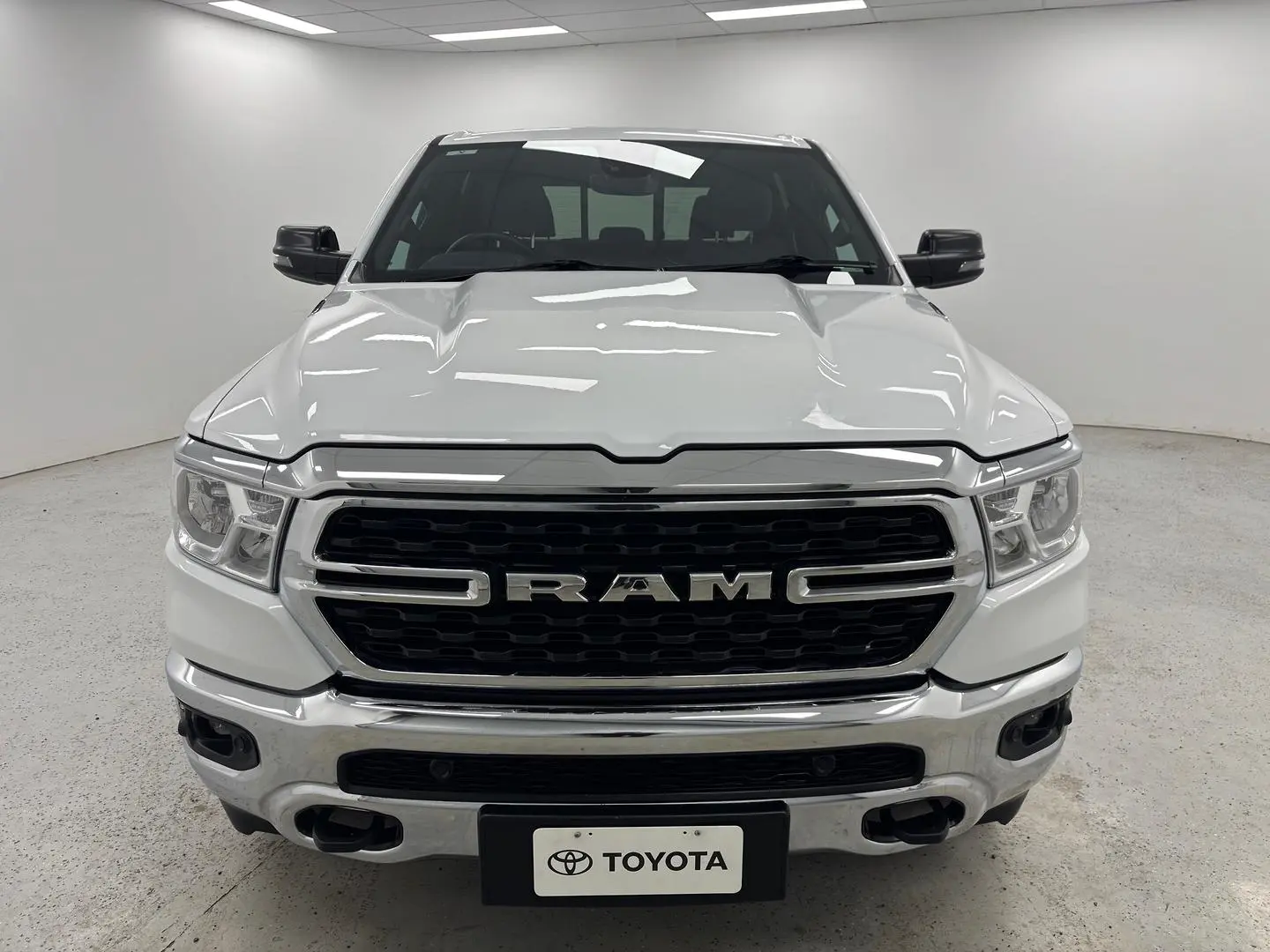 2023 RAM 1500 Gallery Image 39