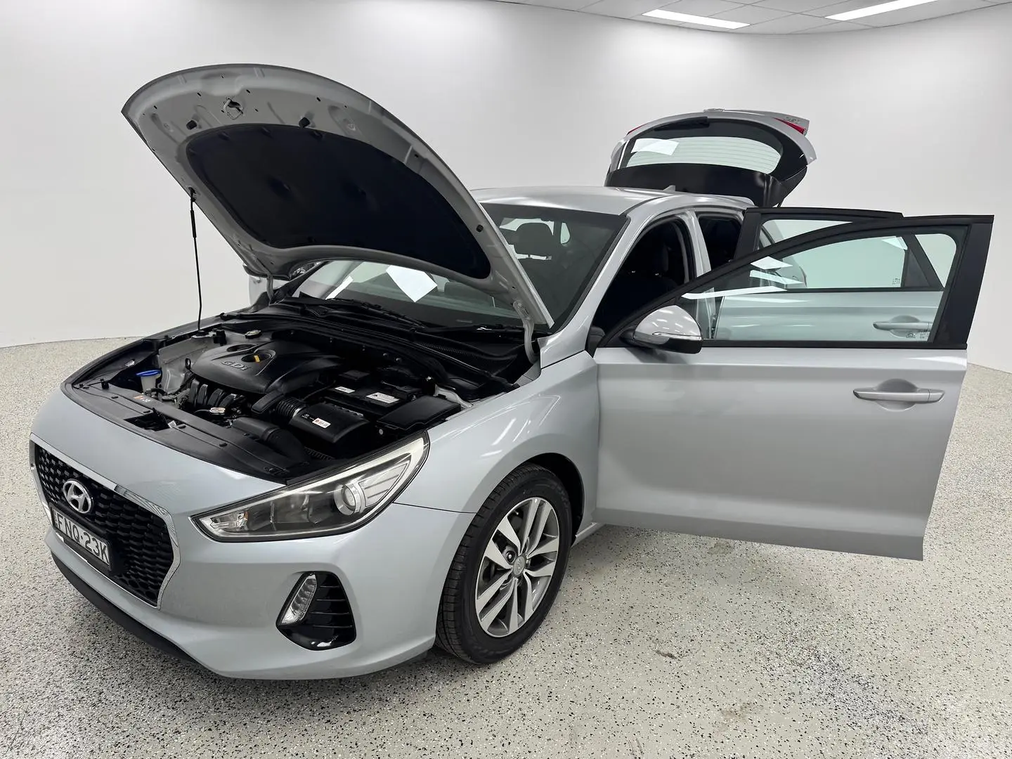 2019 Hyundai i30 Gallery Image 12