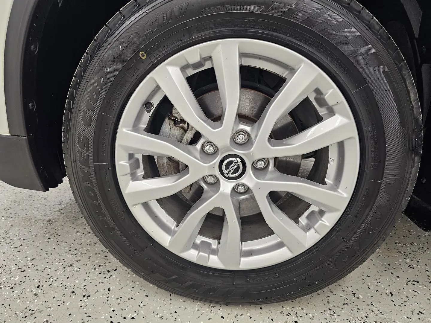 2021 Nissan X-TRAIL Gallery Image 9