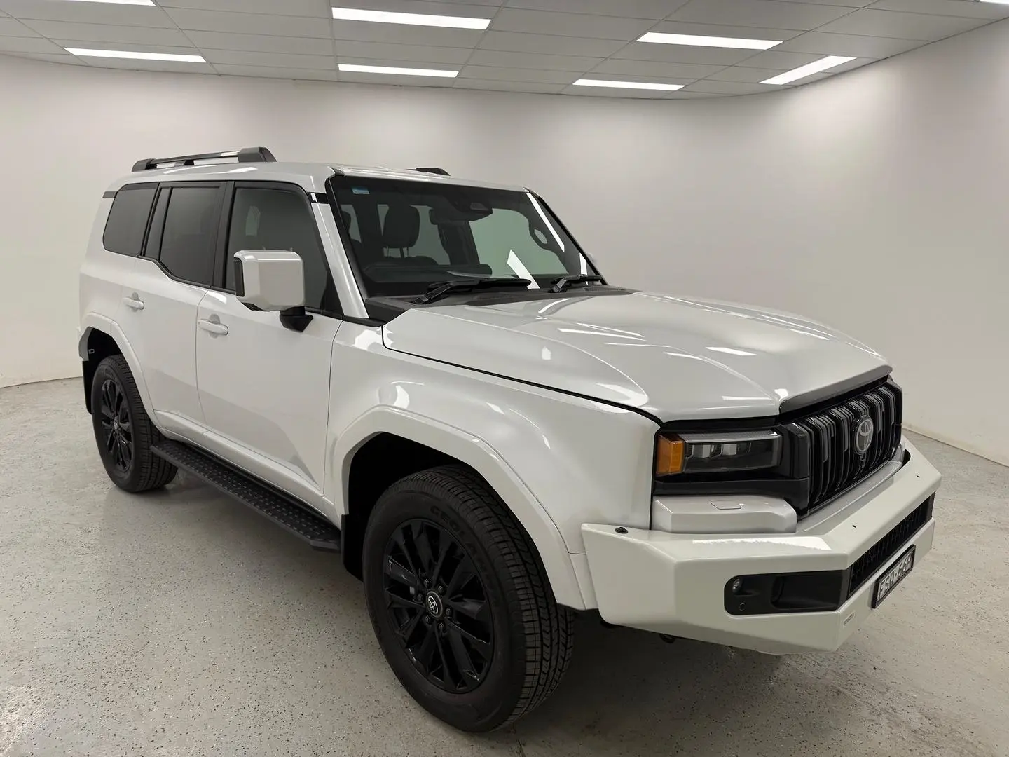 2024 Toyota Landcruiser Prado Gallery Image 1