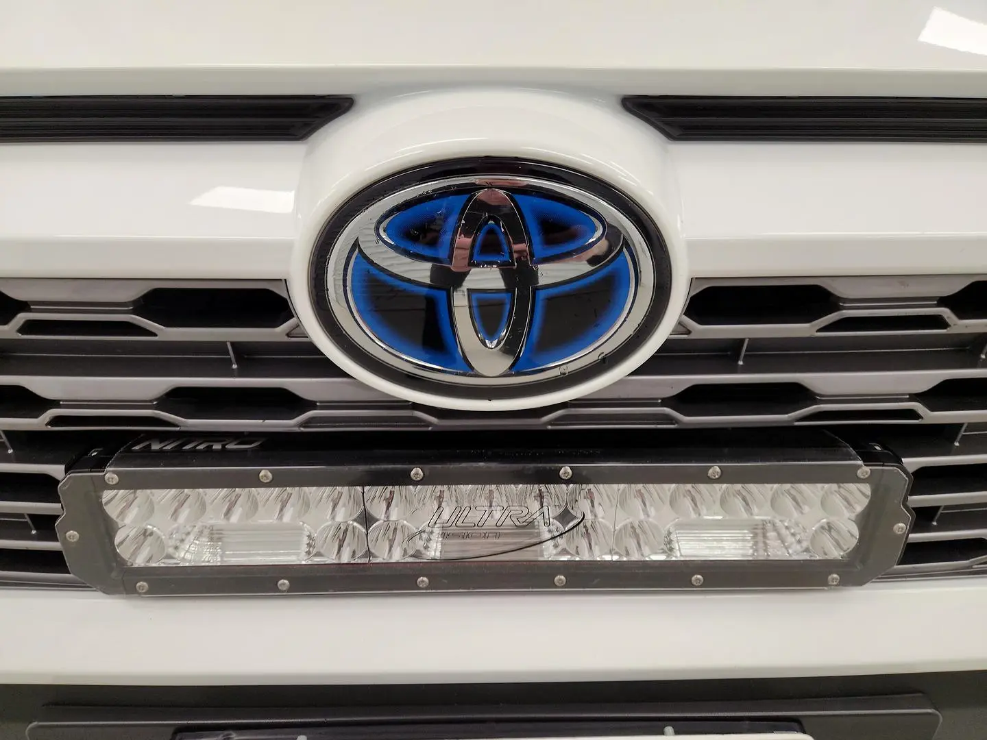 2020 Toyota RAV4 Gallery Image 35