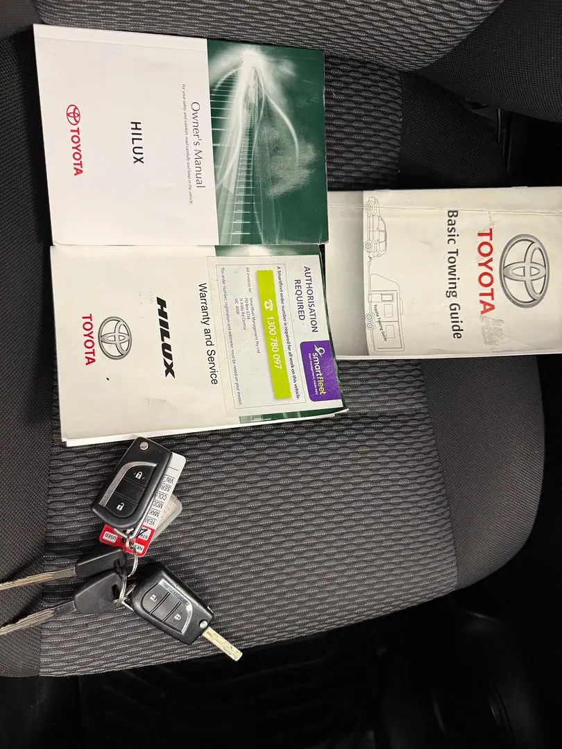 2018 Toyota Hilux Gallery Image 36