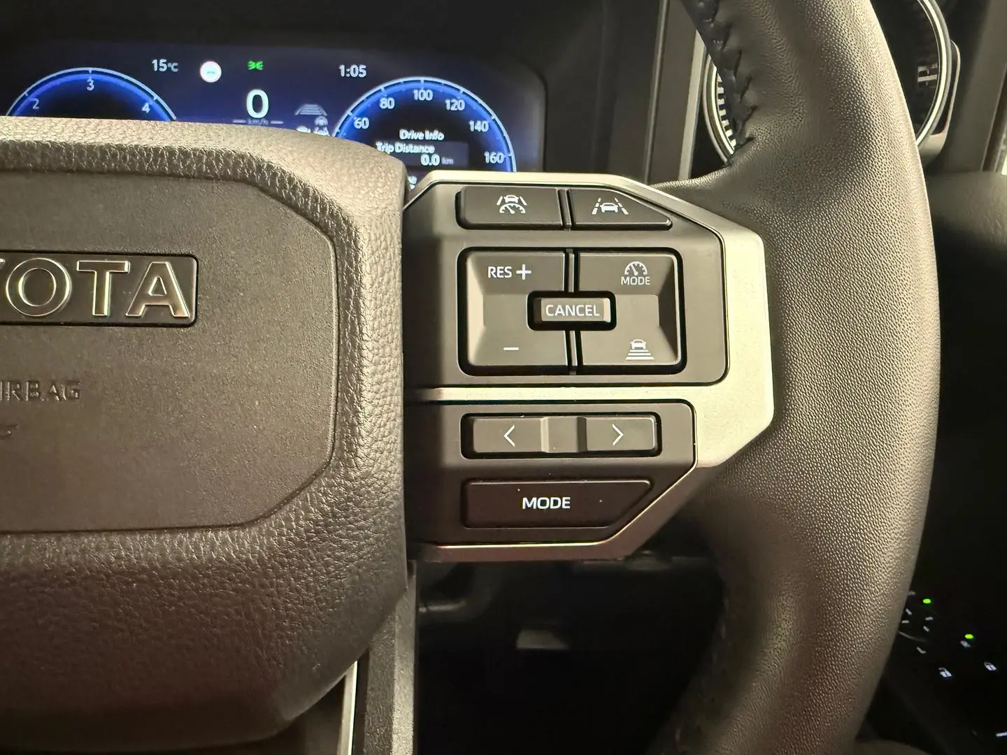 2024 Toyota Landcruiser Prado Gallery Image 28