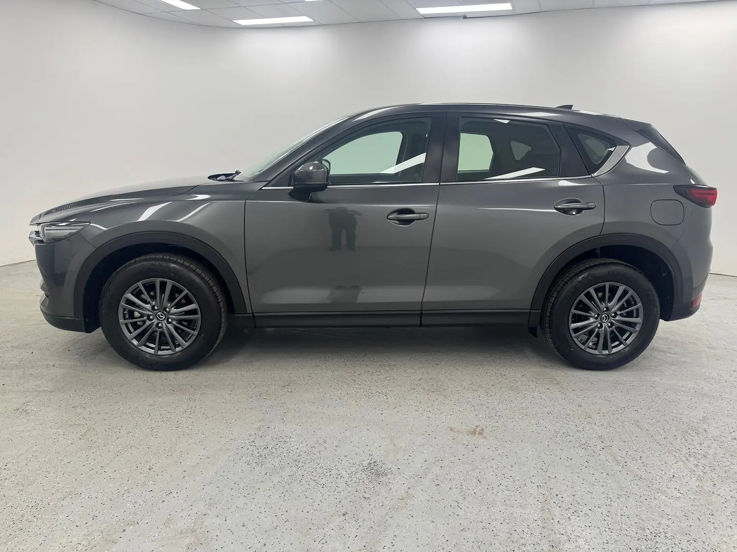 2019 Mazda CX-5 Gallery Image 5