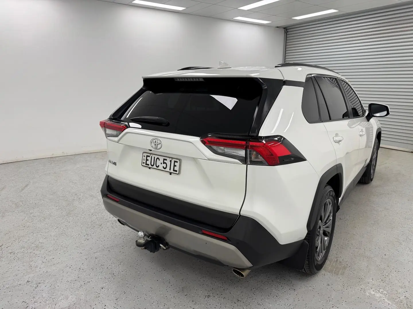 2022 Toyota RAV4 Gallery Image 4