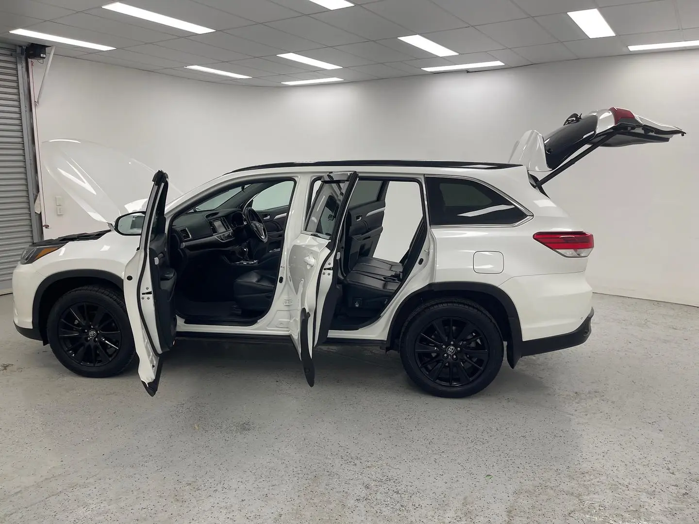 2019 Toyota Kluger Gallery Image 12
