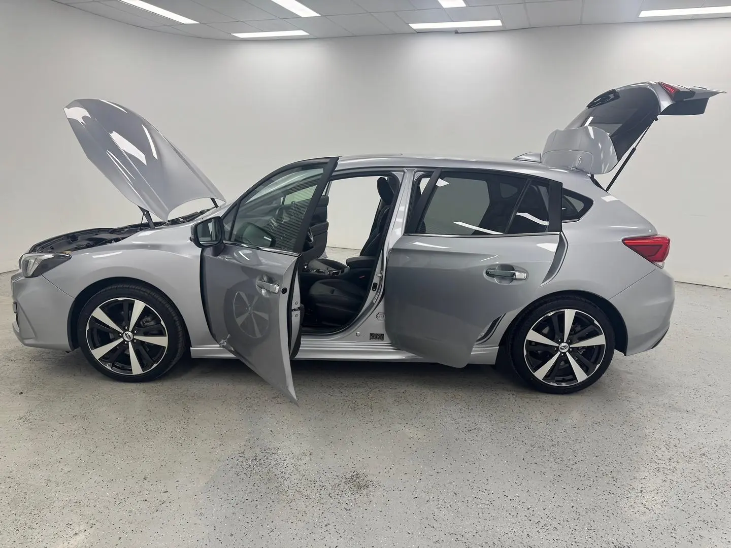 2018 Subaru Impreza Gallery Image 11