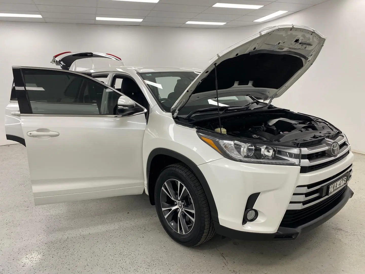 2018 Toyota Kluger Gallery Image 9