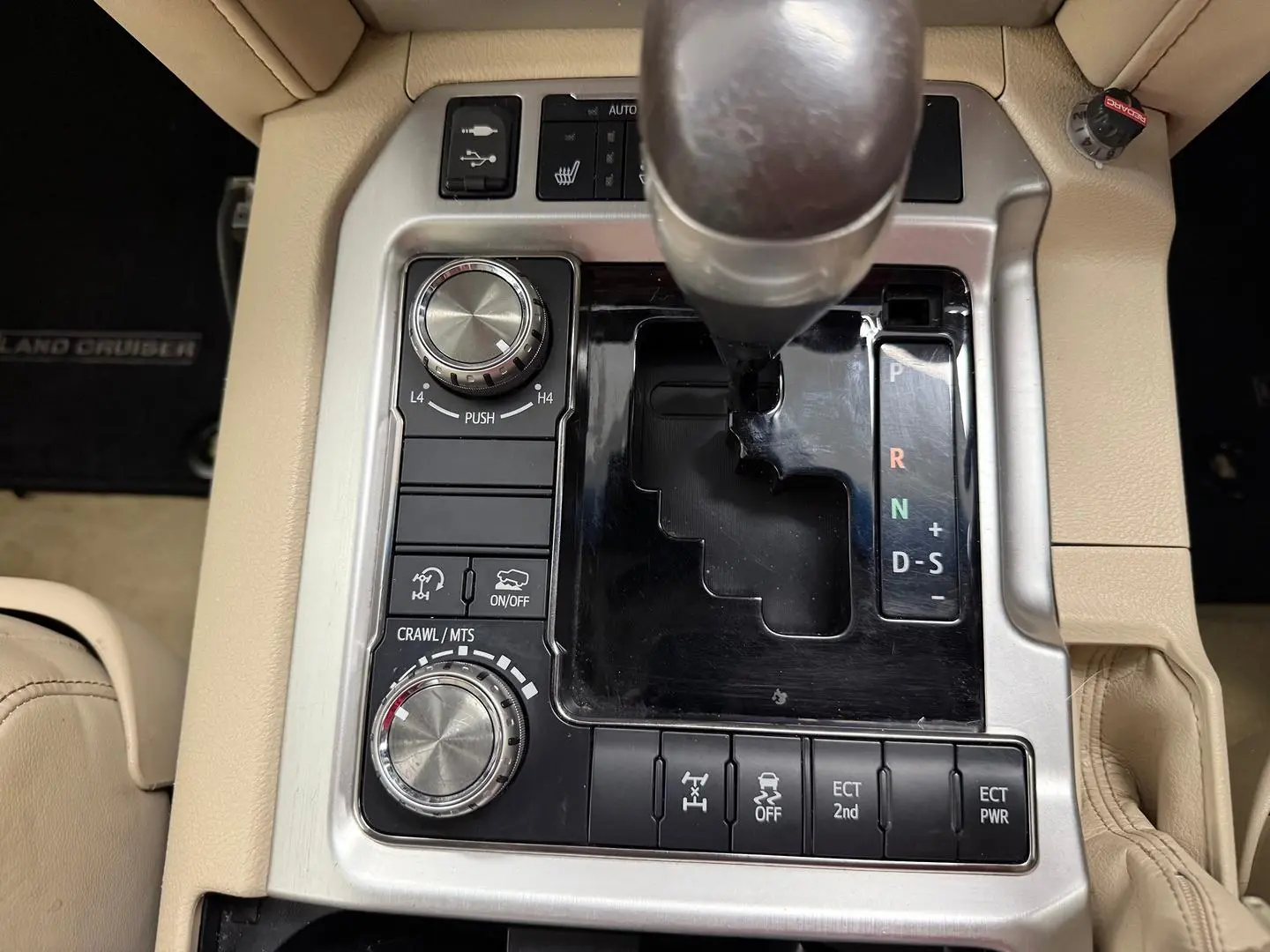 2018 Toyota Landcruiser Gallery Image 49