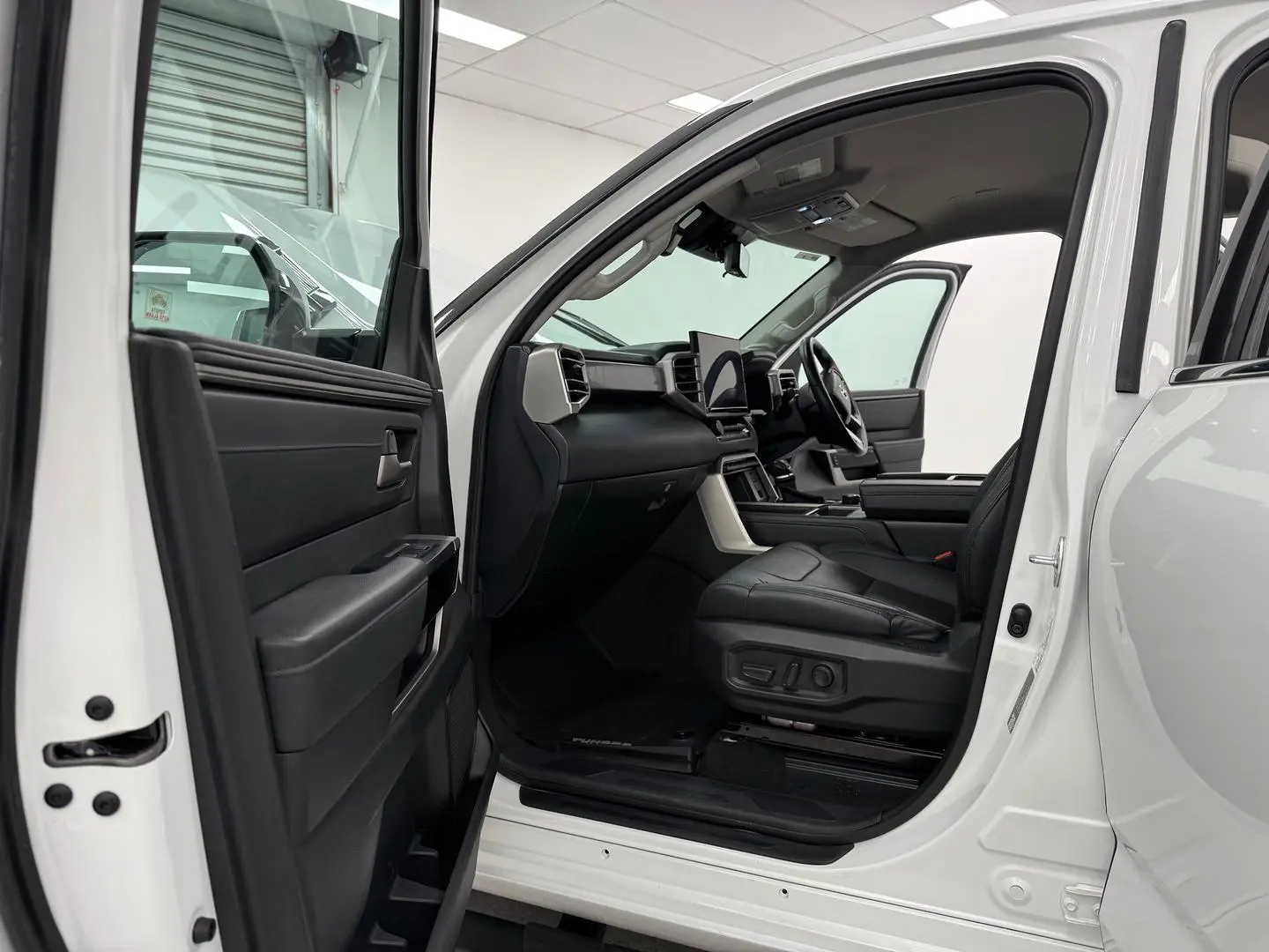2024 Toyota Tundra Gallery Image 10