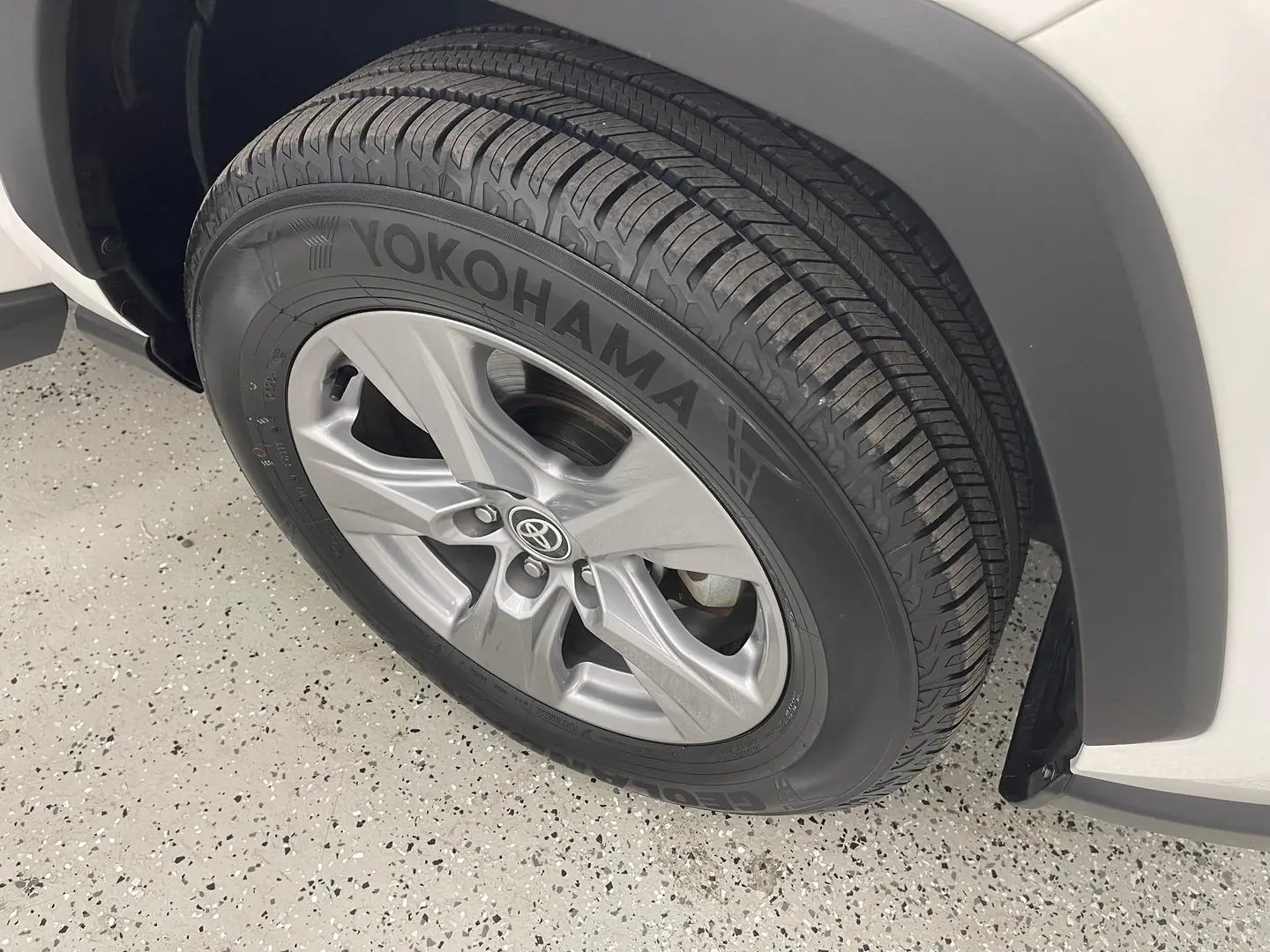 2024 Toyota RAV4 Gallery Image 15