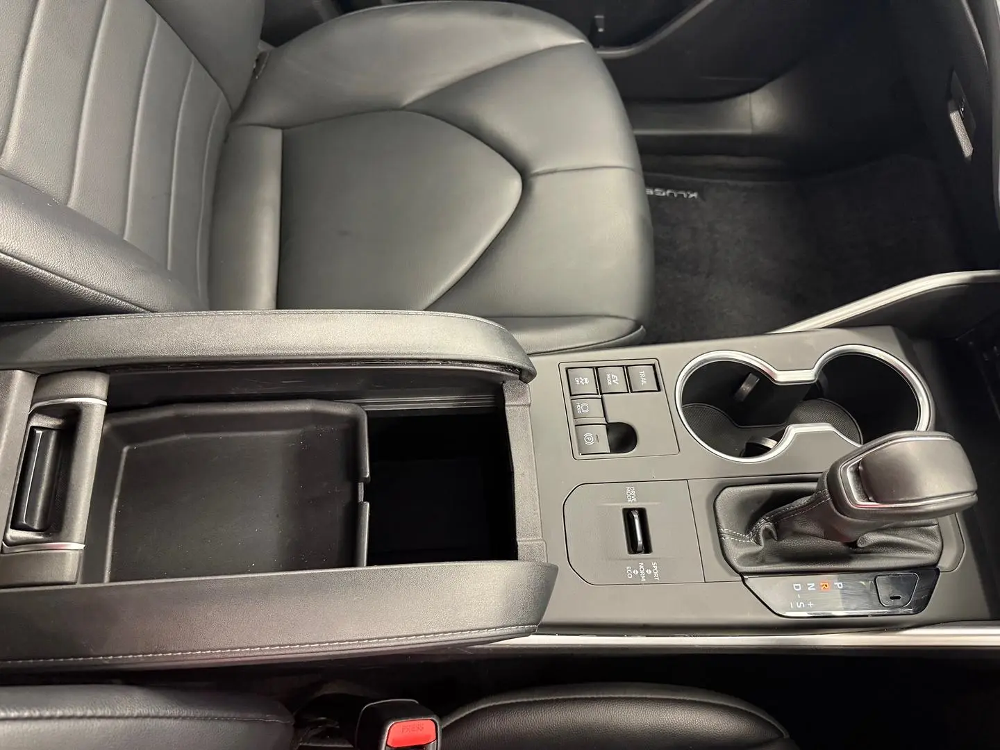 2023 Toyota Kluger Gallery Image 24