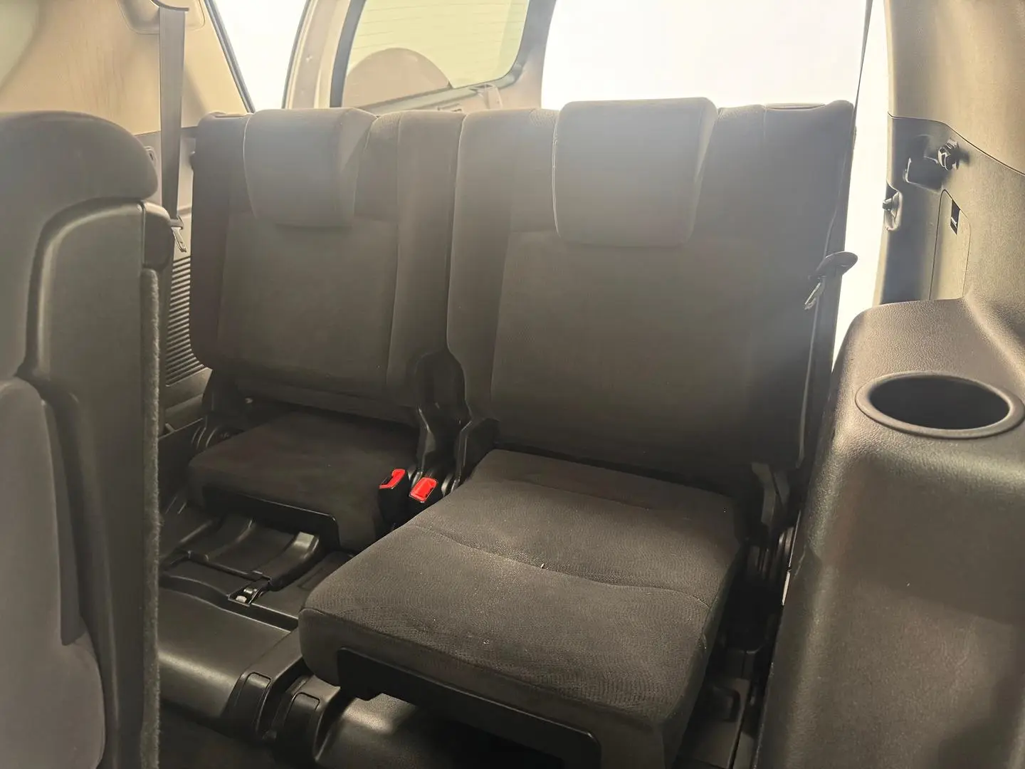 2015 Toyota Landcruiser Prado Gallery Image 31