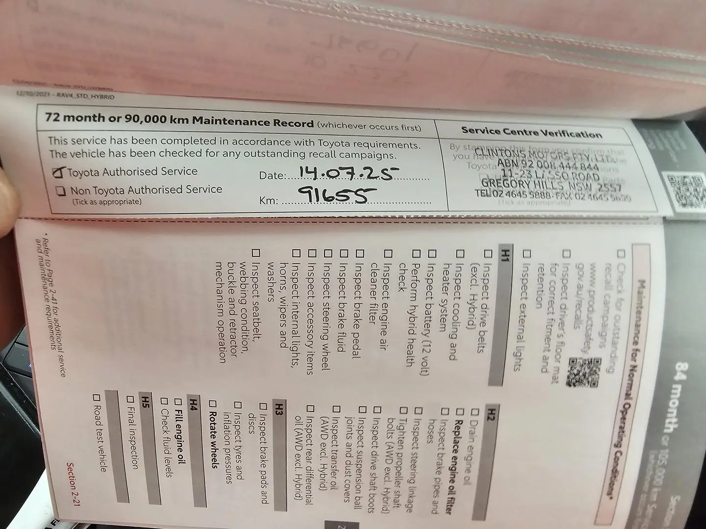 2022 Toyota RAV4 Gallery Image 39