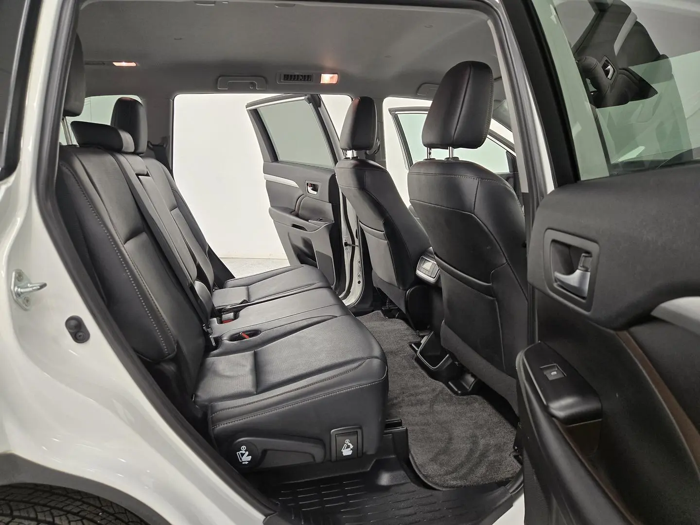 2019 Toyota Kluger Gallery Image 22
