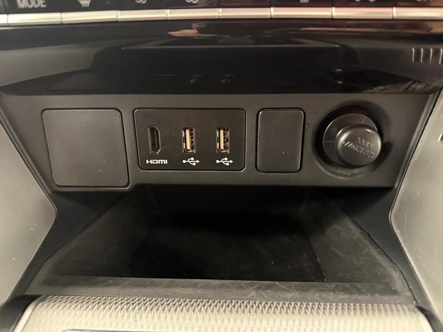 2023 Mitsubishi Pajero Sport Gallery Image 34