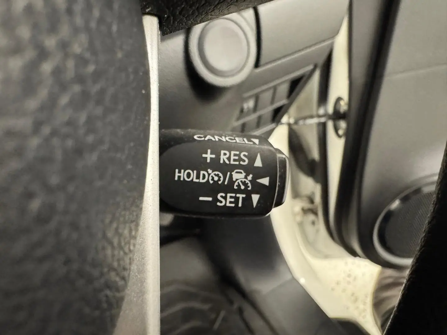 2020 Toyota Hilux Gallery Image 20