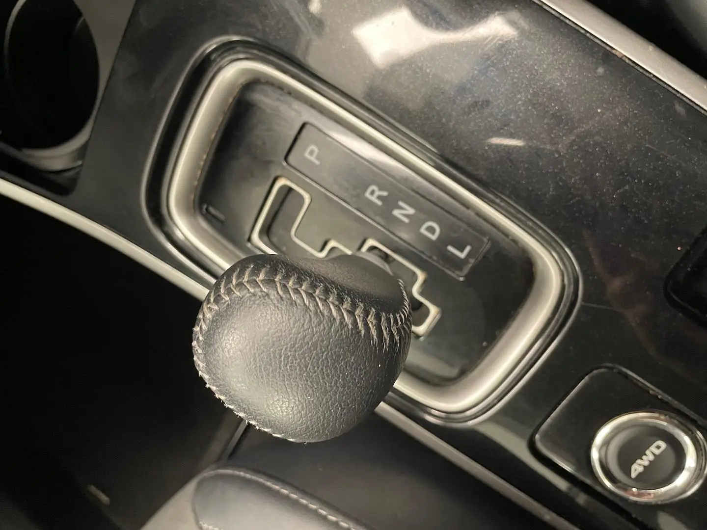 2019 Mitsubishi Outlander Gallery Image 33