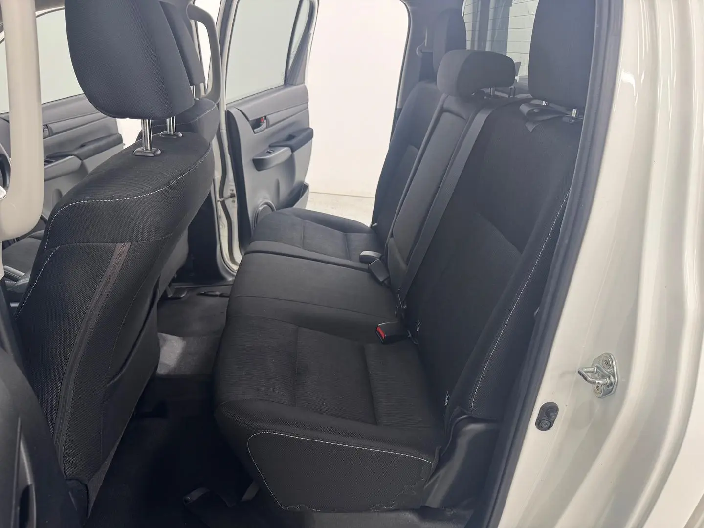 2021 Toyota Hilux Gallery Image 29