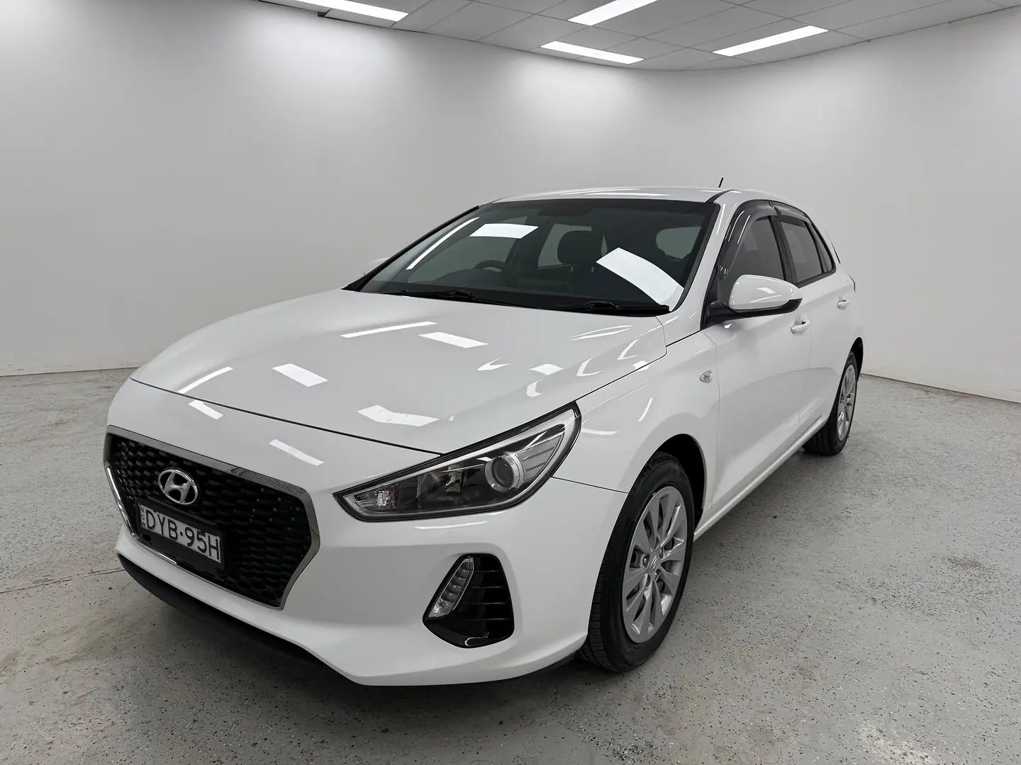 2018 Hyundai i30 Gallery Image 7