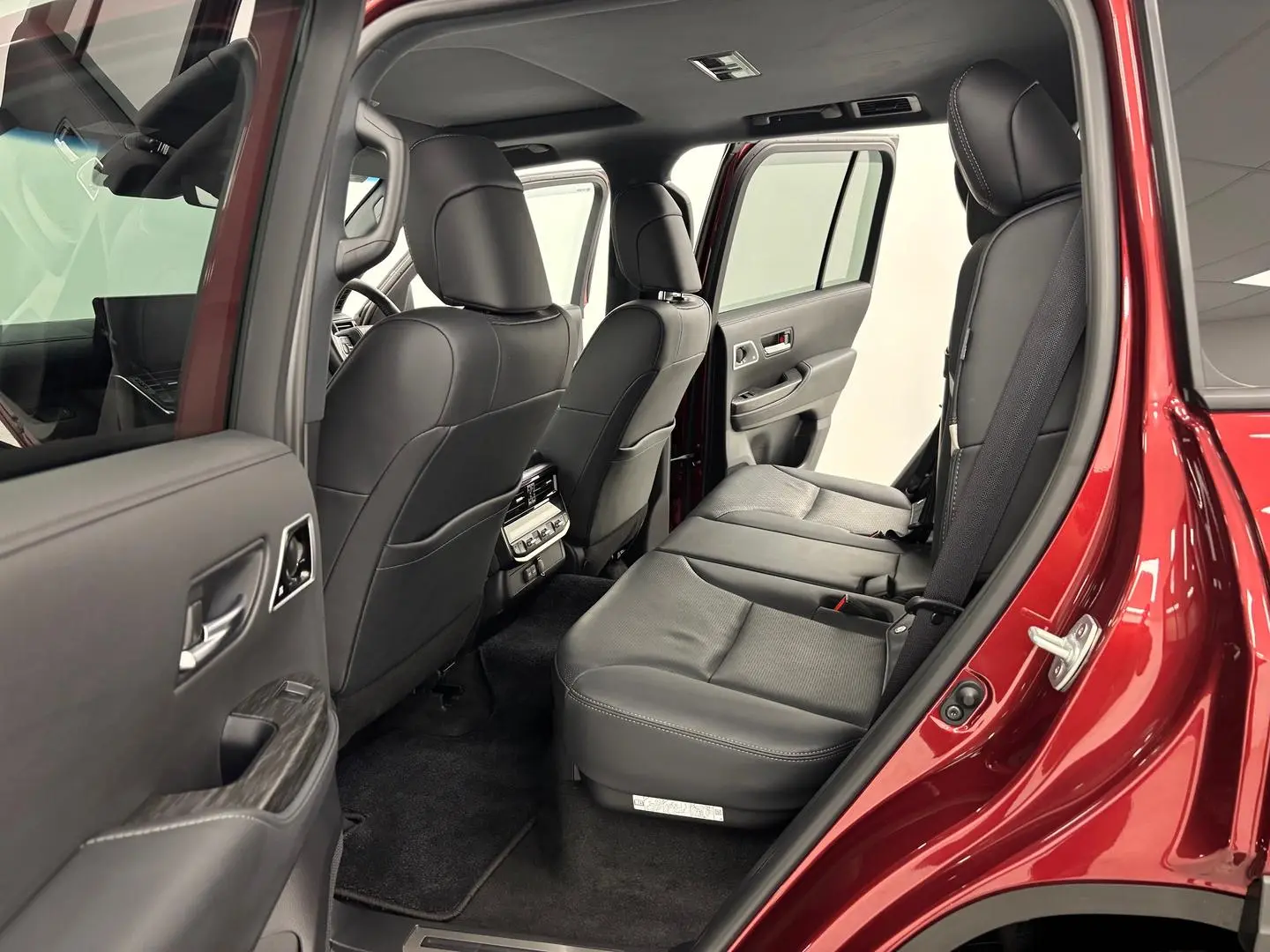 2024 Toyota Landcruiser Gallery Image 20