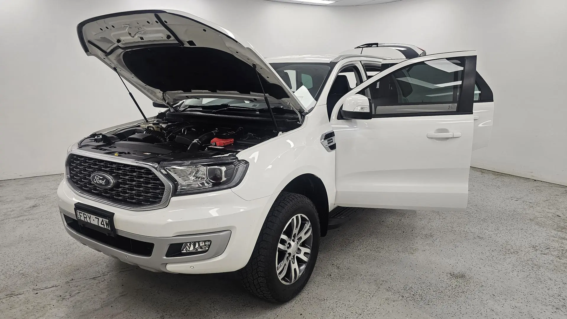 2022 Ford Everest Gallery Image 8