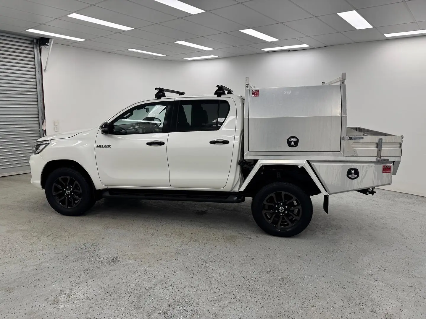 2019 Toyota Hilux Gallery Image 5