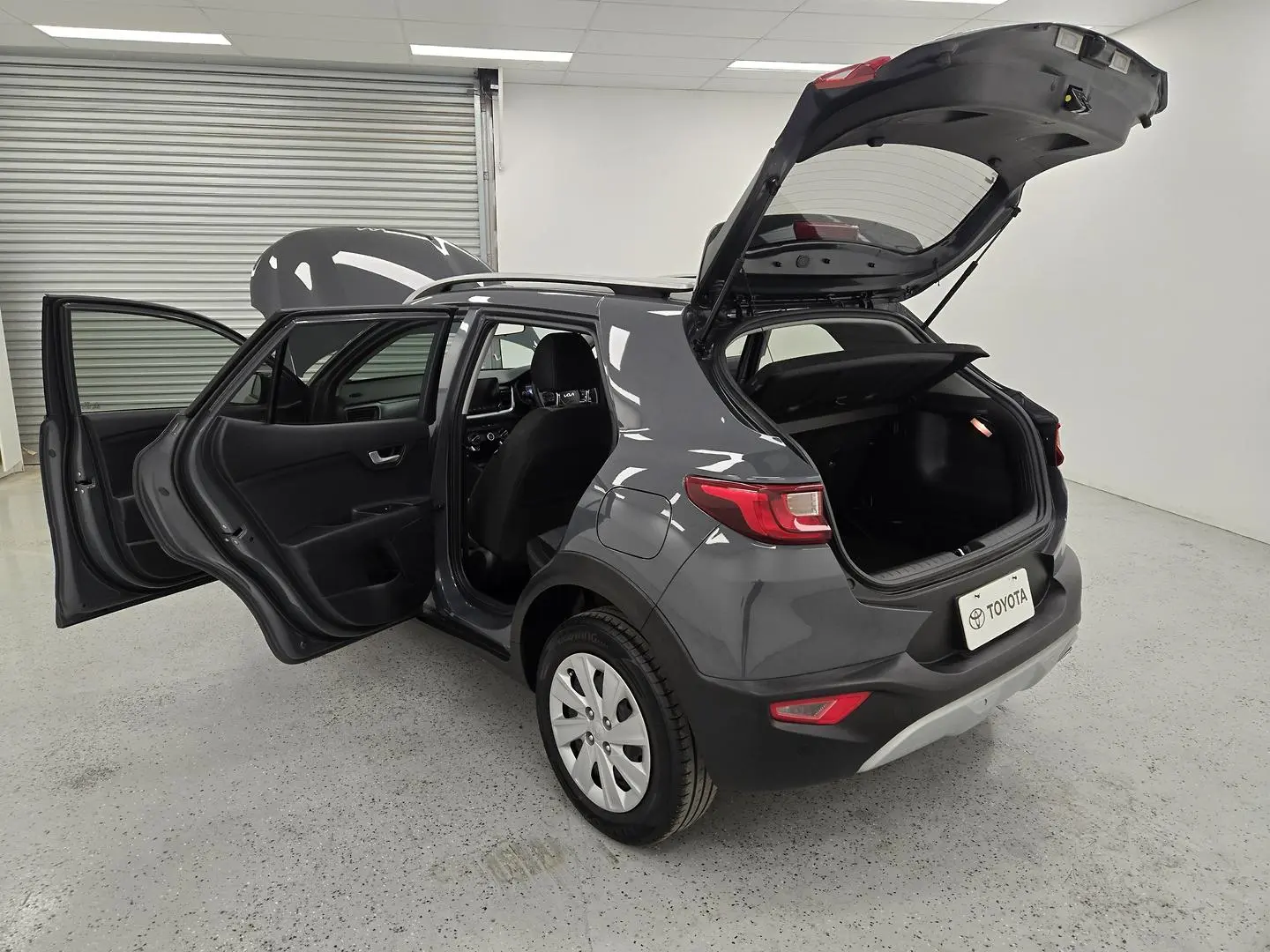 2023 Kia Stonic Gallery Image 11