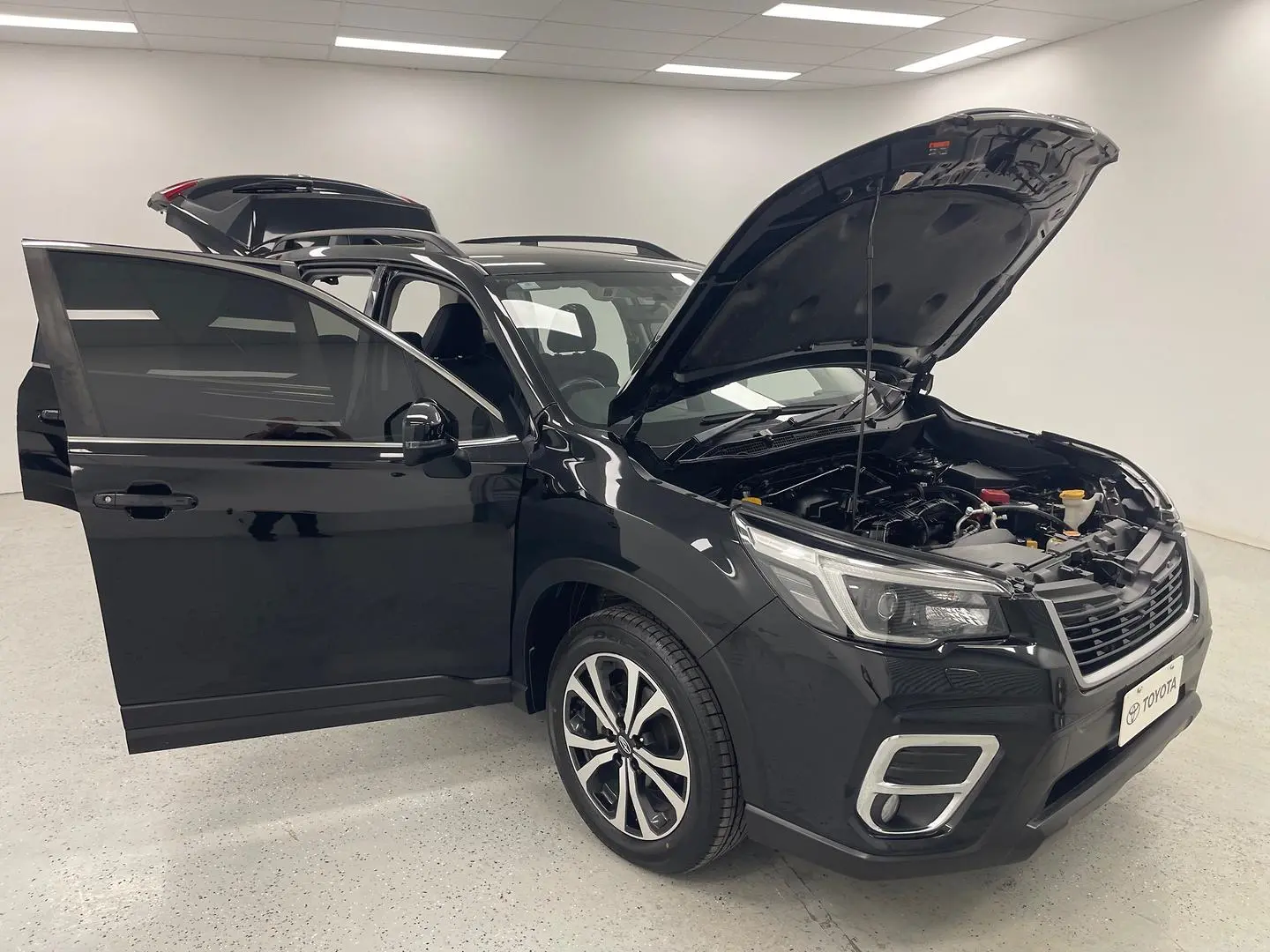 2021 Subaru Forester Gallery Image 8