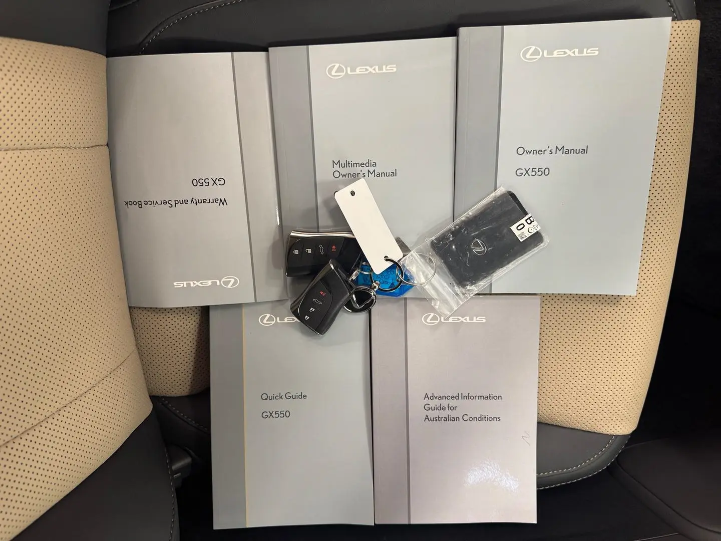 2024 Lexus GX Gallery Image 37