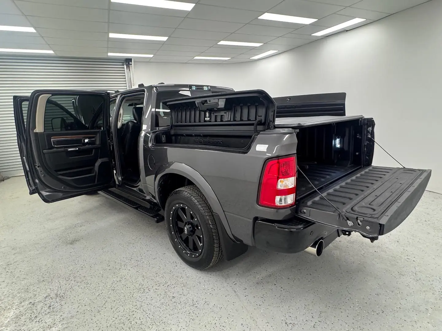 2019 RAM 1500 Gallery Image 10