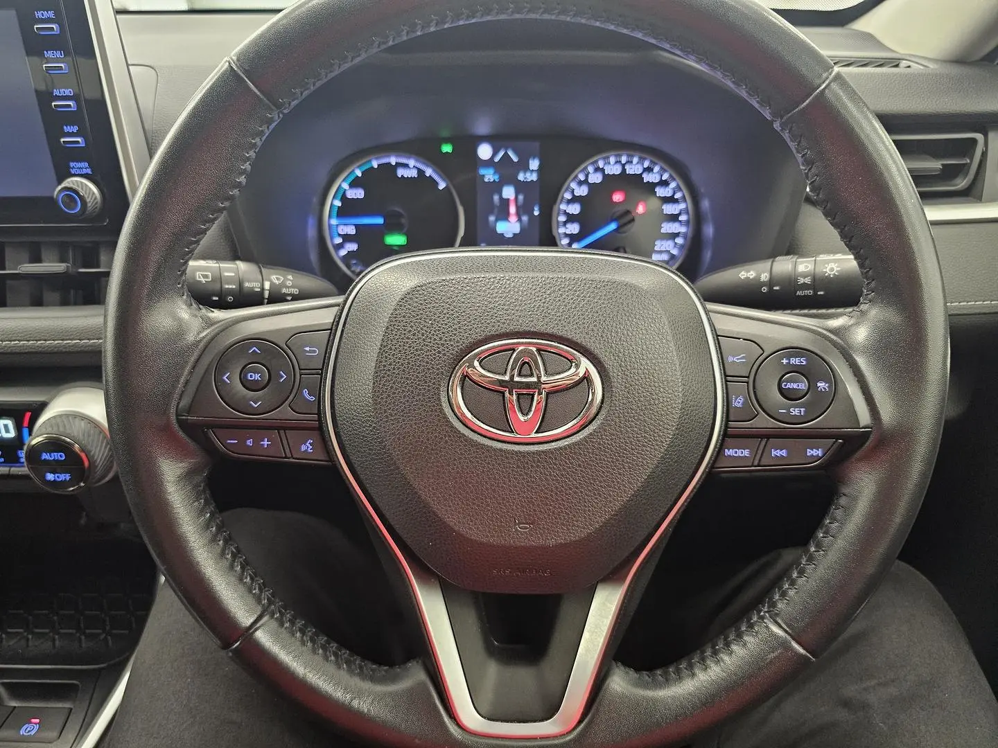 2022 Toyota RAV4 Gallery Image 28