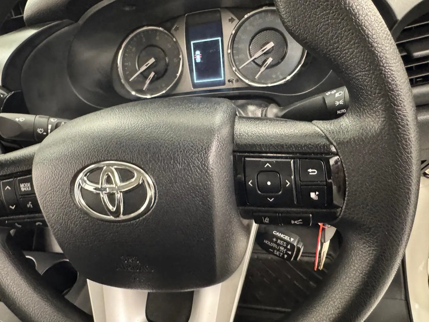 2021 Toyota Hilux Gallery Image 18
