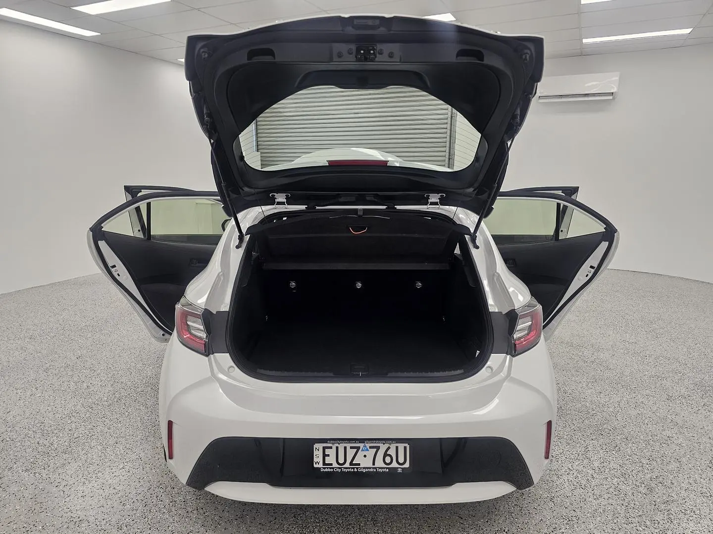 2022 Toyota Corolla Gallery Image 17